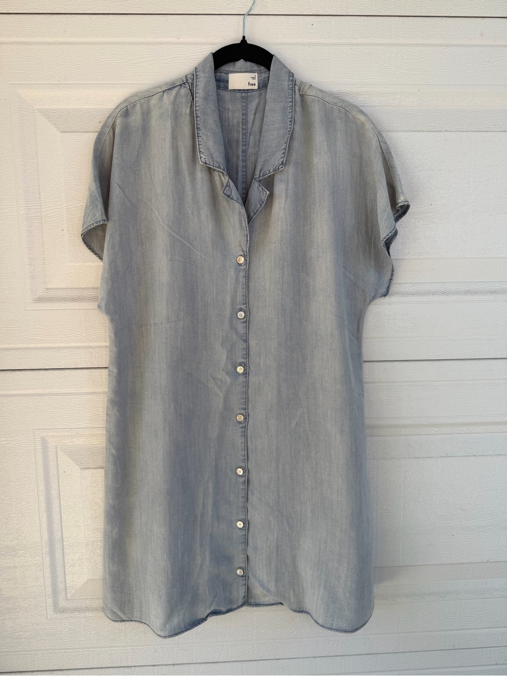 Wilfred Free Light Wash Button-Front Denim Tunic